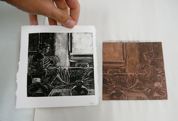 a dark field monotype print next to the plate it was printed from, showing how the print transfers in a reverse of the image
